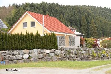 Doppelhaushälfte zum Kauf 113.000 € 1 Zimmer 1 m² 855 m² Grundstück Esthal Esthal 67472