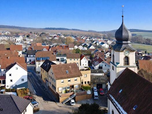 Mehrfamilienhaus zum Kauf provisionsfrei als Kapitalanlage geeignet 629.000 € 12 Zimmer 294 m² 560 m² Grundstück Kirchhausener Straße 15 Bonfeld Bad Rappenau Bonfeld 74906