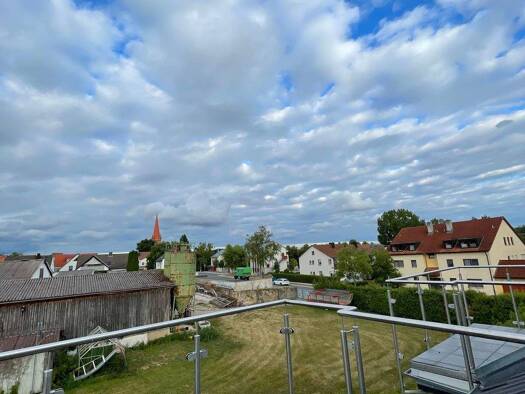 Wohnung zur Miete 1.100 € 2 Zimmer 69 m² 2. Geschoss frei ab sofort Burgfarrnbach Fürth 90768