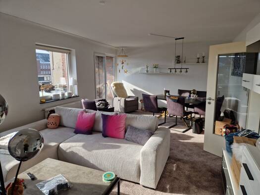 Wohnung zur Miete 605 € 3 Zimmer 70 m² Geschoss 2/3 frei ab sofort Innenstadt Wilhelmshaven 26382