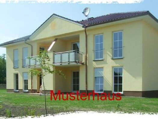 Wohnung zur Miete 375 € 3 Zimmer 74,3 m² EG frei ab sofort Barmenitz Lommatzsch 01623