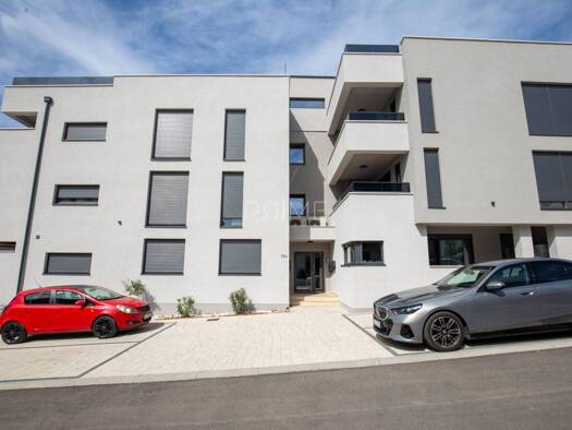 Wohnung zur Miete 2.200 € 1 Zimmer 97 m² 2. Geschoss Zadar 23000