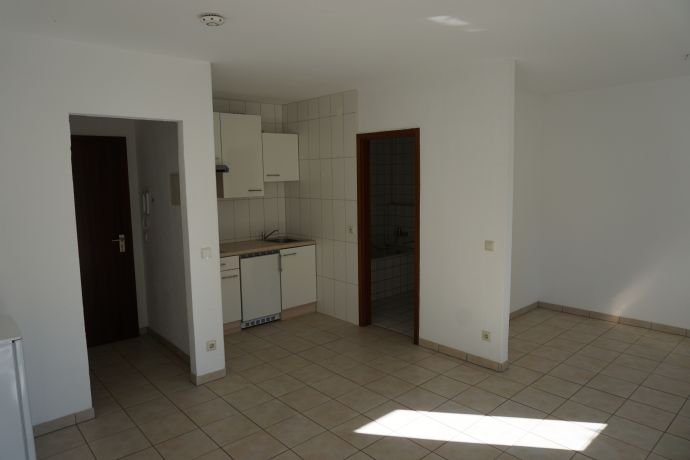 Terrassenwohnung zur Miete 330 € 1 Zimmer 28 m²<br/>Wohnfläche EG<br/>Geschoss Walter-Rathenau-Strasse 19 Innenstadt Süd - Schwenningen Villingen-Schwenningen 78054