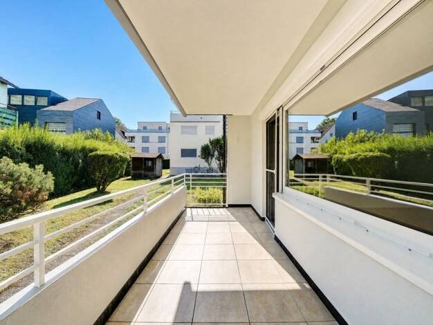 Wohnung zum Kauf 255.000 € 2 Zimmer 59 m² EG Friedrichshafen Friedrichshafen 88045