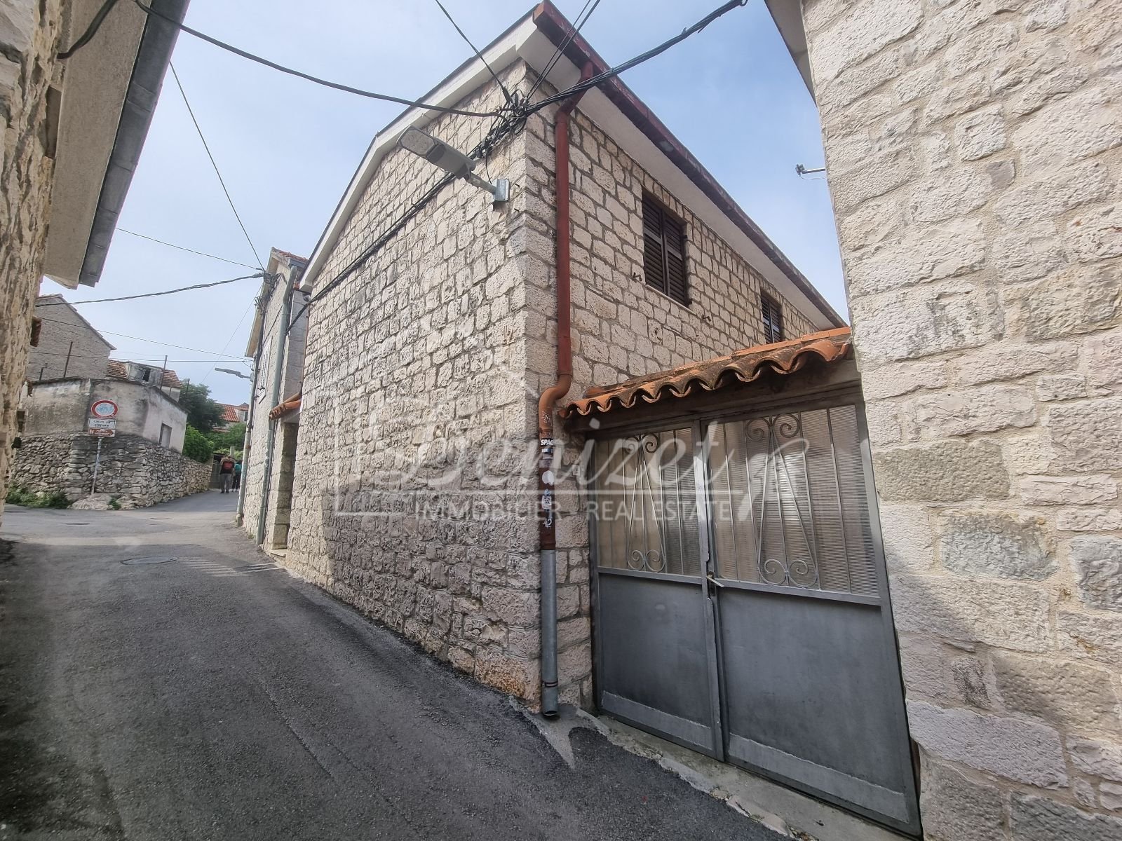 Haus zum Kauf 320.000 € 3 Zimmer 100 m²<br/>Wohnfläche Trogir