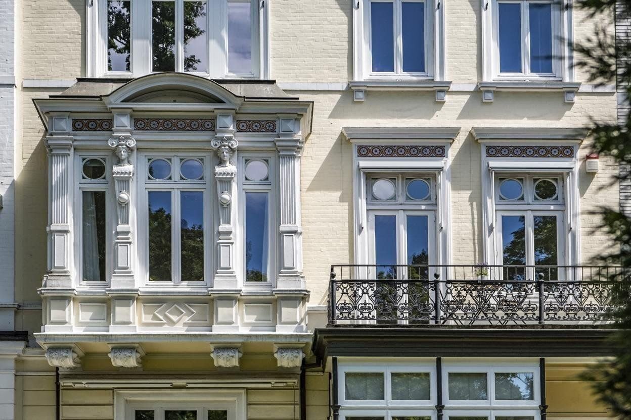 Villa zum Kauf 14 Zimmer 485,6 m²<br/>Wohnfläche 410 m²<br/>Grundstück Uhlenhorst Hamburg 22085