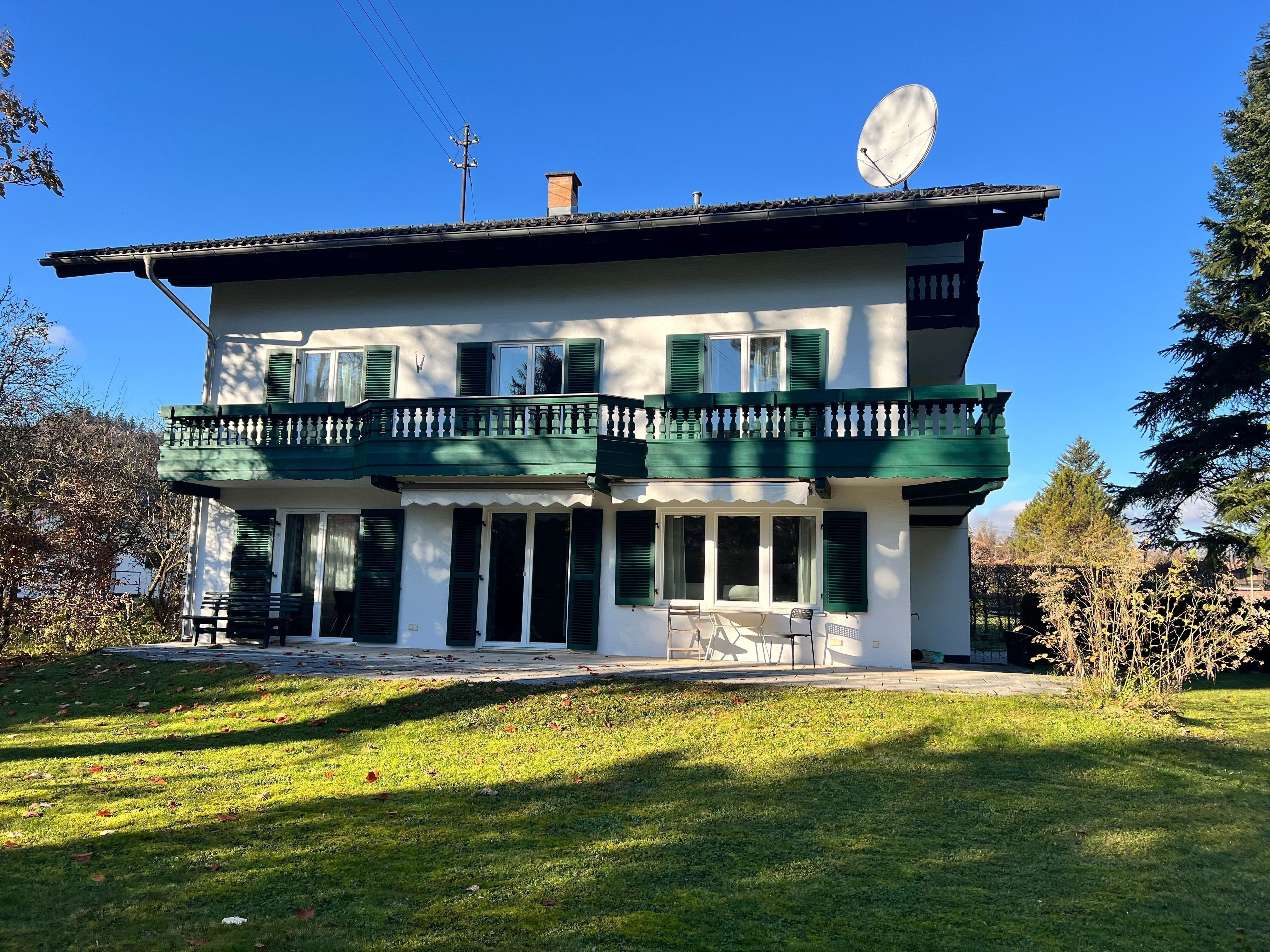 Mehrfamilienhaus zur Miete 3.500 € 12 Zimmer 309 m²<br/>Wohnfläche 1.275 m²<br/>Grundstück Oberaudorf 83080