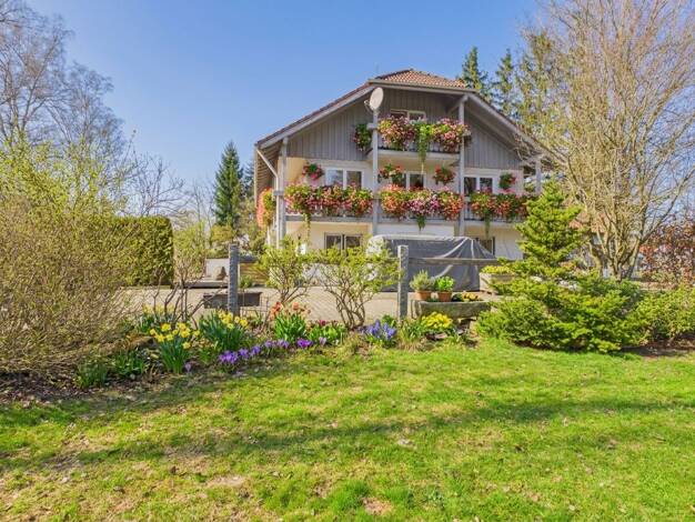 Haus zum Kauf 11 Zimmer 303,8 m² 1.700 m² Grundstück Windach Windach 86949