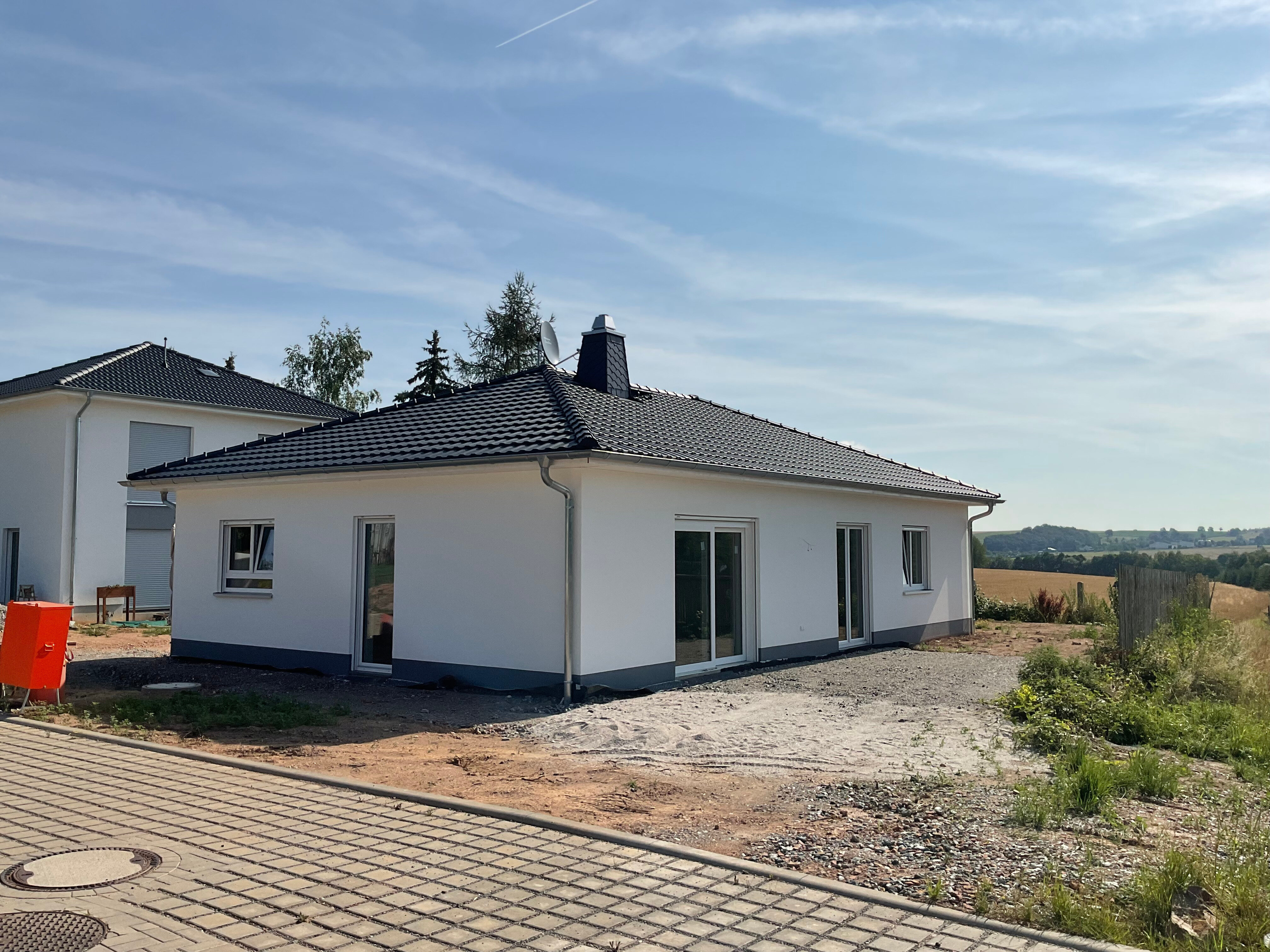 Bungalow zum Kauf 459.000 € 4 Zimmer 105 m²<br/>Wohnfläche 587 m²<br/>Grundstück Euba Chemnitz 09128