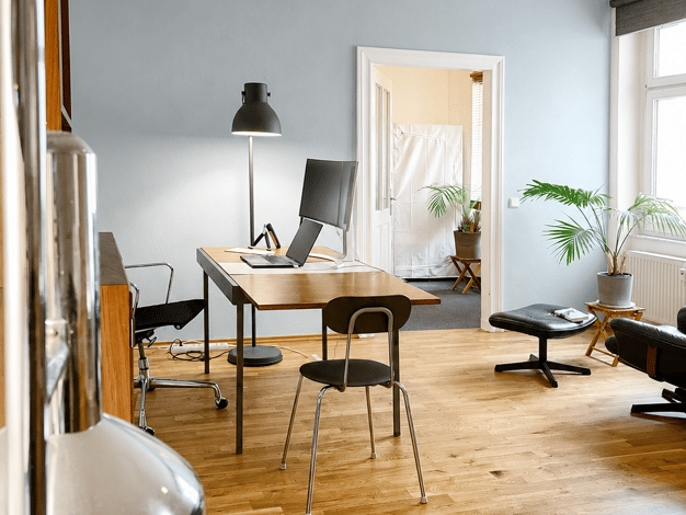 Wohnung zum Kauf 319.000 € 2 Zimmer 52,6 m² 3. Geschoss frei ab sofort Wöhlertstraße 11 Mitte Mitte 10115
