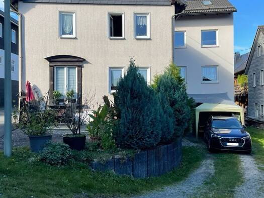 Mehrfamilienhaus zum Kauf 143.000 € 9 Zimmer 171 m² 200 m² Grundstück frei ab sofort Ebersdorf Ludwigsstadt 96337