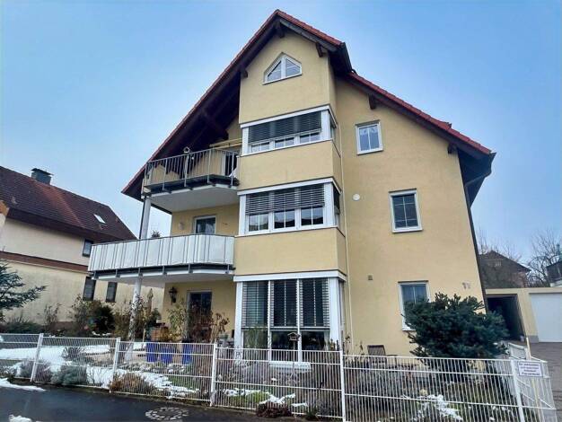 Wohnung zur Miete 990 € 3 Zimmer 95 m² frei ab 01.05.2026 Haßfurt 97437