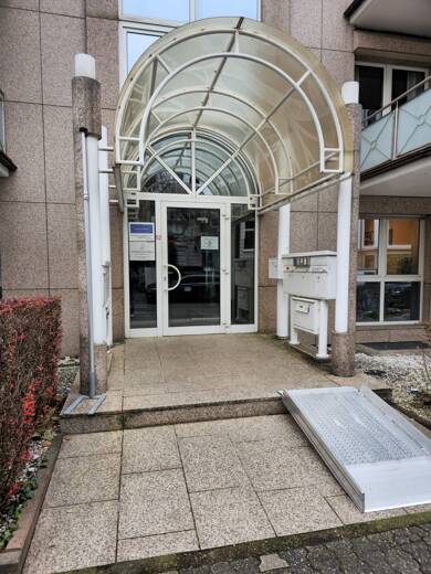 Büro-/Praxisfläche zur Miete provisionsfrei 2.500 € 5 Zimmer 120 m² Bürofläche Westend-Süd Frankfurt am Main 60325