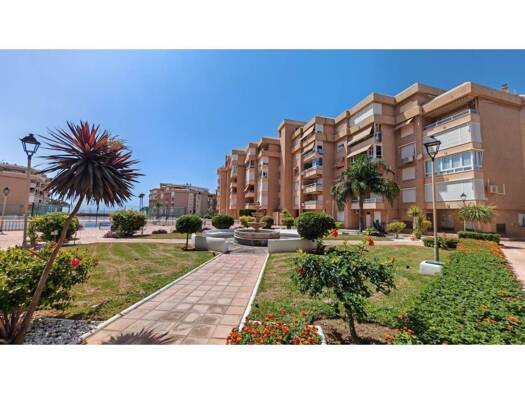 Wohnung zur Miete 1.100 € 2 Zimmer 126 m² 4. Geschoss Torrox 29793