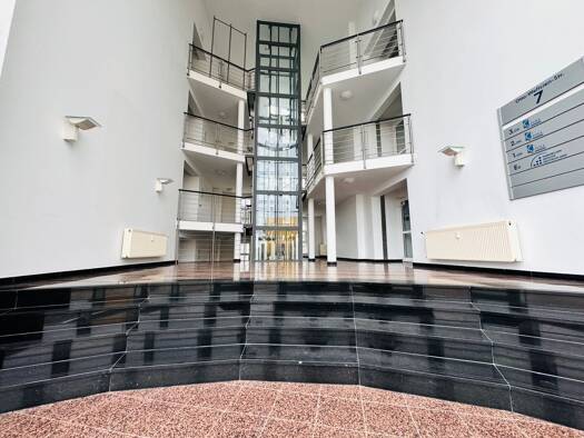 Bürofläche zur Miete 2.550 € 13 Zimmer 359 m² Bürofläche Otto-Weltzien-Str. 7 Görries Schwerin 19061