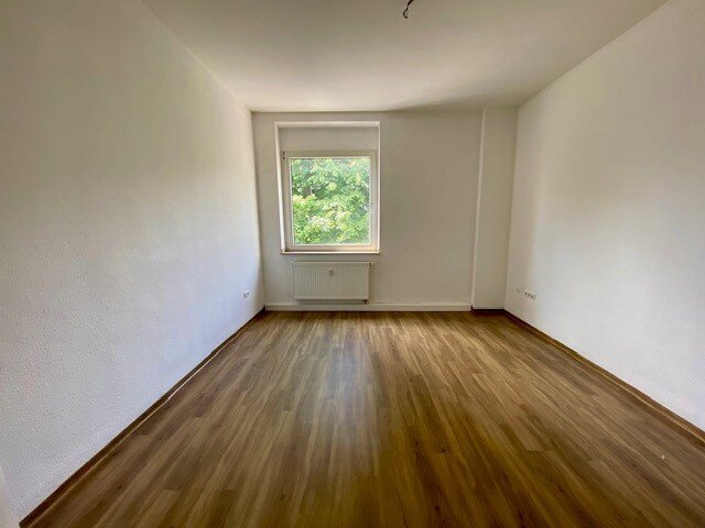 Wohnung zur Miete 648 € 3 Zimmer 81 m²<br/>Wohnfläche 2.<br/>Geschoss 29.01.2025<br/>Verfügbarkeit Waterloostr. 43 Nordviertel Essen 45141