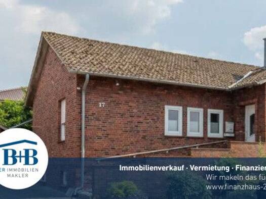 Einfamilienhaus zur Miete 1.200 € 4 Zimmer 110 m² 700 m² Grundstück frei ab 15.10.2026 Vechta Vechta 49377