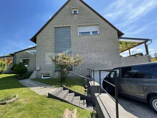 Mehrfamilienhaus zum Kauf 535.000 € 7 Zimmer 185 m² 3.232 m² Grundstück Hennef (Sieg) 53773
