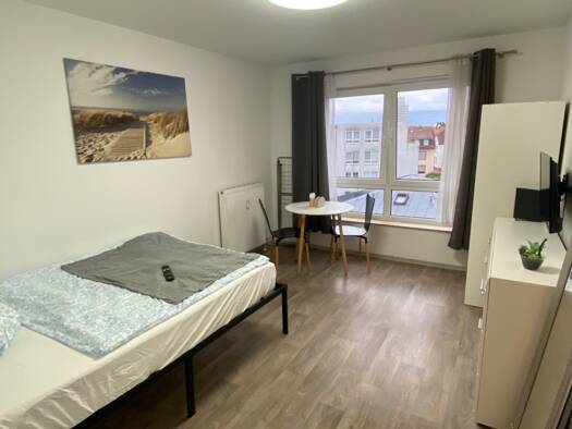 Studio zur Miete 400 € 1 Zimmer 21 m² Geschoss 3/4 frei ab 27.08.2026 Innenstadt Kaiserslautern 67657