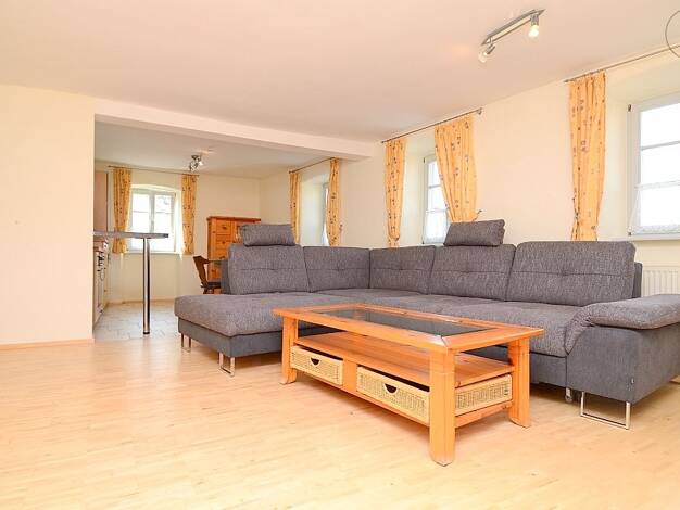 Wohnung zur Miete Wohnen auf Zeit 1.230 € 3 Zimmer 85 m² frei ab sofort Stammheim Kolitzheim 97509