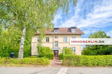 Mehrfamilienhaus zum Kauf als Kapitalanlage geeignet 1.250.000 € 4 Zimmer 385 m² 2.129 m² Grundstück Neuruppin Neuruppin 16816