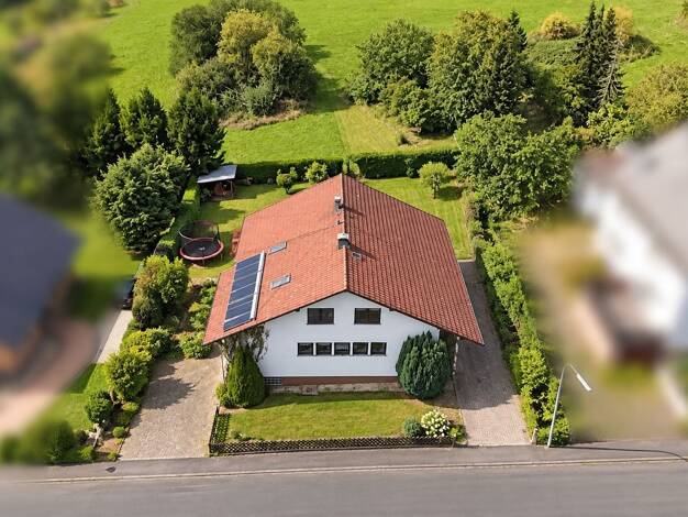 Mehrfamilienhaus zum Kauf als Kapitalanlage geeignet 270.000 € 9 Zimmer 305 m² 920 m² Grundstück Ringstraße 30 Oberrod 56479