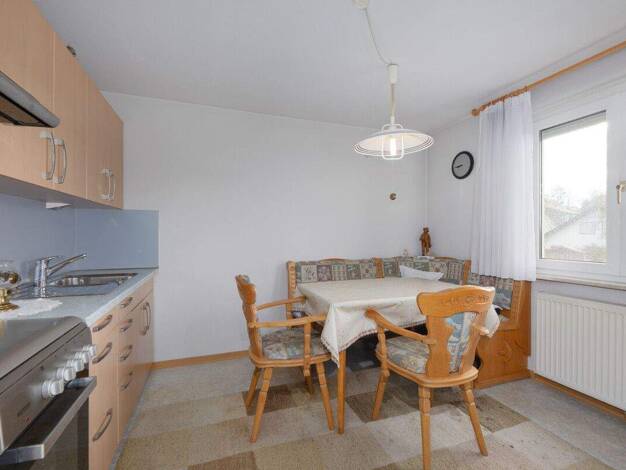 Doppelhaushälfte zum Kauf 299.000 € 6 Zimmer 125,2 m² 153 m² Grundstück Niefern Niefern-Öschelbronn 75223