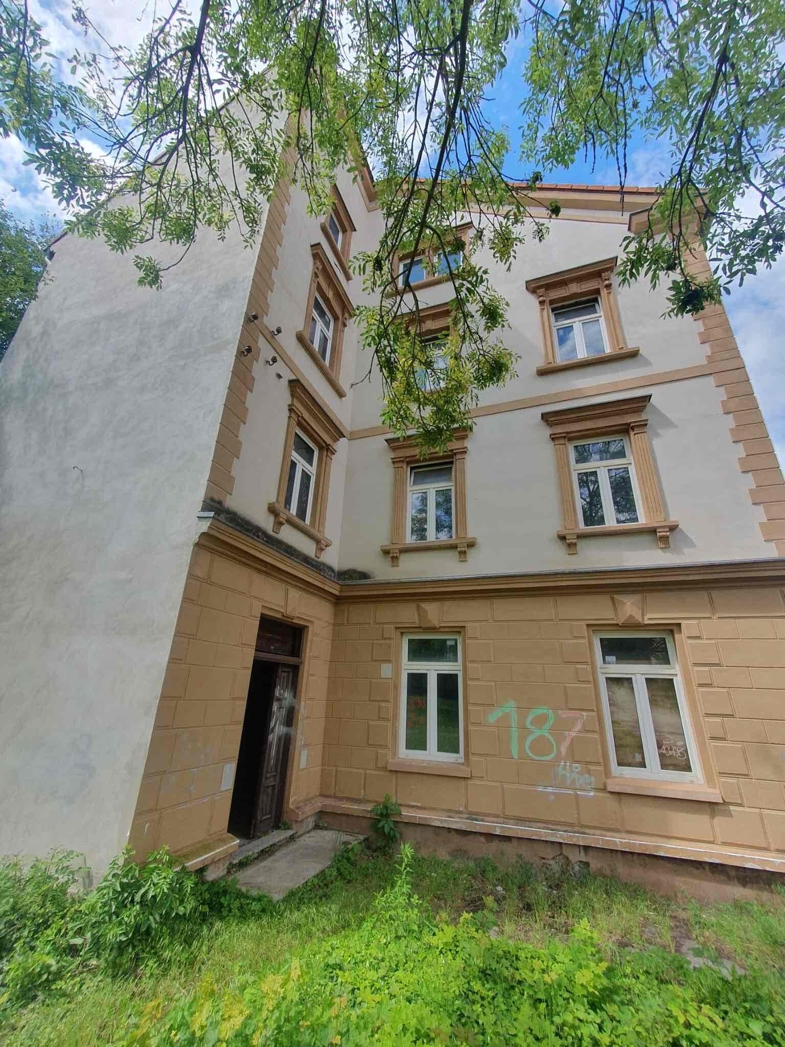 Mehrfamilienhaus zum Kauf als Kapitalanlage geeignet 90.000 € 400 m²<br/>Wohnfläche 280 m²<br/>Grundstück Ronneburg Ronneburg 07580