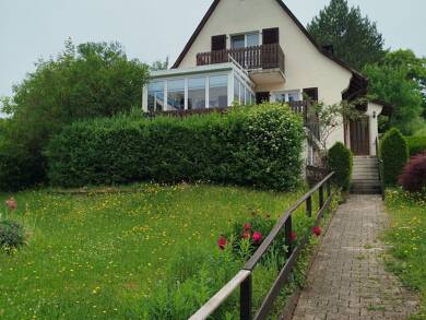 Haus zum Kauf 298.000 € 3 Zimmer 985 m² Grundstück Neustadt Neustadt an der Aisch 91413