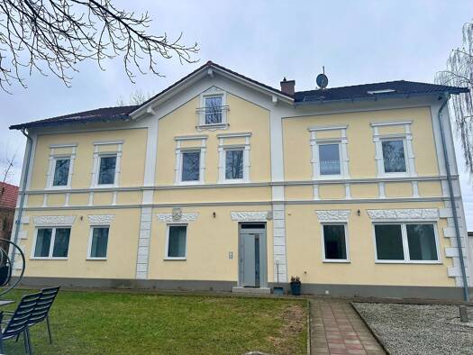 Wohnung zur Miete 600 € 2,5 Zimmer 60,5 m² frei ab sofort Am Bahnhof 9 Gangkofen 84140