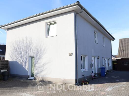 Doppelhaushälfte zum Kauf 379.000 € 4 Zimmer 106 m² 275 m² Grundstück Im Köllner Feld 52 a Kölln-Reisiek 25337