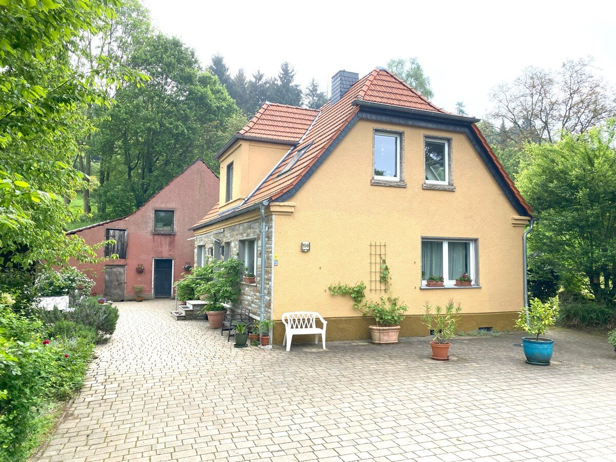 Einfamilienhaus zum Kauf 769.000 € 6 Zimmer 132 m²<br/>Wohnfläche 7.887 m²<br/>Grundstück Schnee Dortmund / Auf dem Schnee 44227