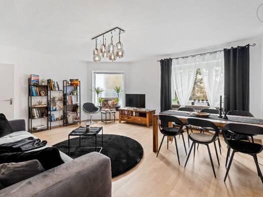 Wohnung zur Miete Wohnen auf Zeit 3.300 € 4 Zimmer 112 m² frei ab sofort Innenstadt Augsburg 86152