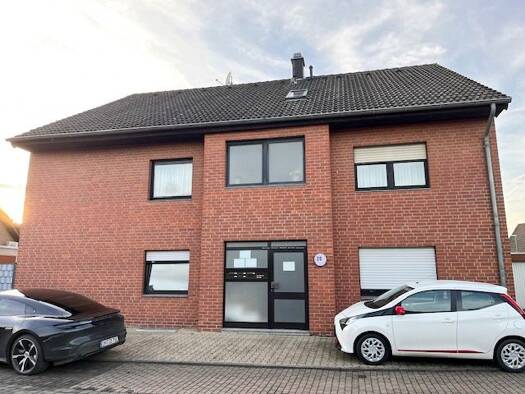 Wohnung zum Kauf 349.000 € 7 Zimmer 219 m² Oberzier Niederzier 52382