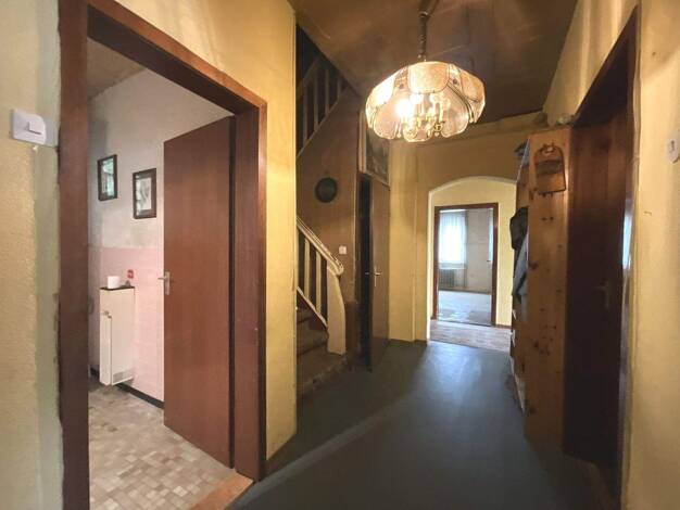 Einfamilienhaus zum Kauf 135.000 € 8 Zimmer 165 m² 610 m² Grundstück Zierenberg 34289