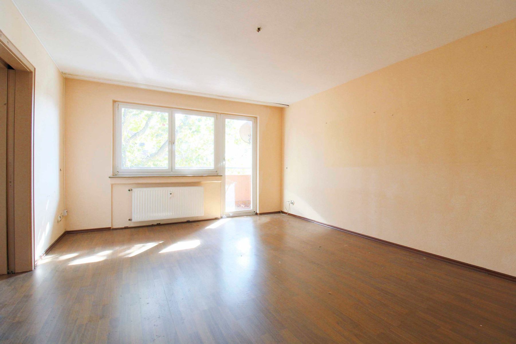 Wohnung zum Kauf 399.000 € 5 Zimmer 113 m²<br/>Wohnfläche 2.<br/>Geschoss Kurpark Stuttgart 70372