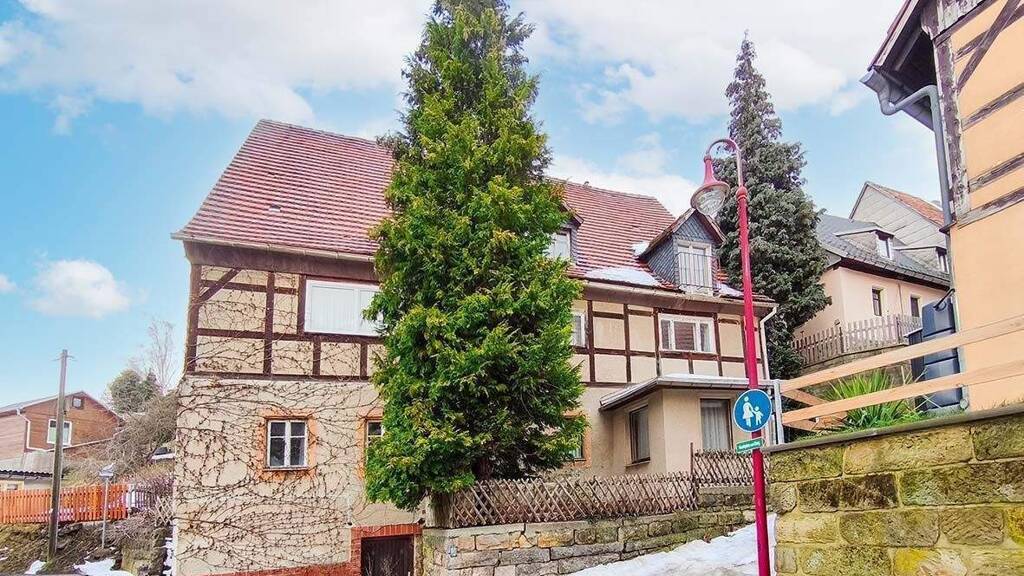 Stadthaus zur Versteigerung 25.000 € 350 m² 290 m² Grundstück Schulberg 4 Hohnstein 01848