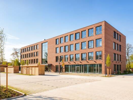 Bürogebäude zum Kauf als Kapitalanlage geeignet 4.063 m² 5.026 m² Grundstück teilbar ab 158 m² Lehesterdeich Ost 28357