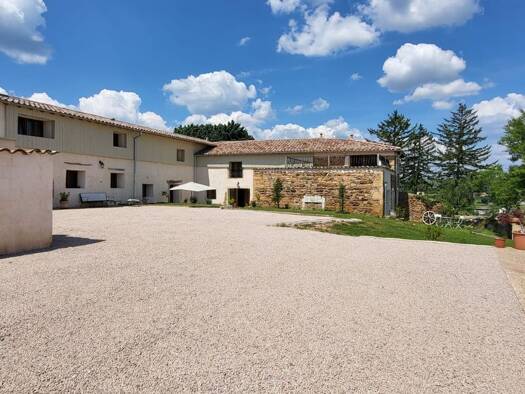 Einfamilienhaus zum Kauf 659.000 € 311 m² 1.500 m² Grundstück Saint Amour Bellevue 71570