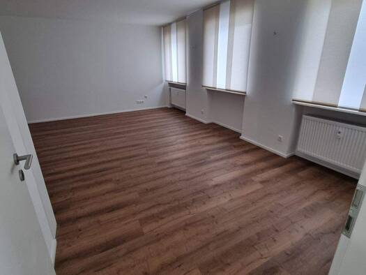 Studio zur Miete 375 € 1 Zimmer 41 m² 3. Geschoss frei ab 01.05.2026 Altötting 84503
