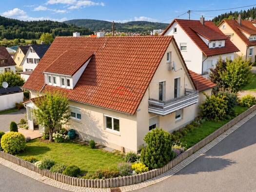 Mehrfamilienhaus zum Kauf 329.000 € 10,5 Zimmer 195 m² 609 m² Grundstück Gosheim 78559