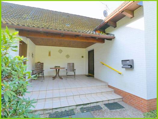 Einfamilienhaus zum Kauf 262.000 € 5,5 Zimmer 159 m² 1.149 m² Grundstück Heeslingen 27404