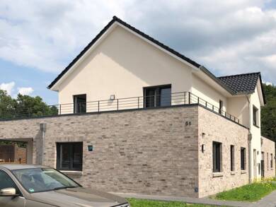Wohnung zur Miete 975 € 4 Zimmer 108 m² frei ab sofort Papenburg Papenburg 26871