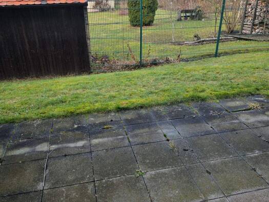 Wohnung zur Miete 300 € 1 Zimmer 34 m² frei ab sofort Trebnitz Merseburg 06217