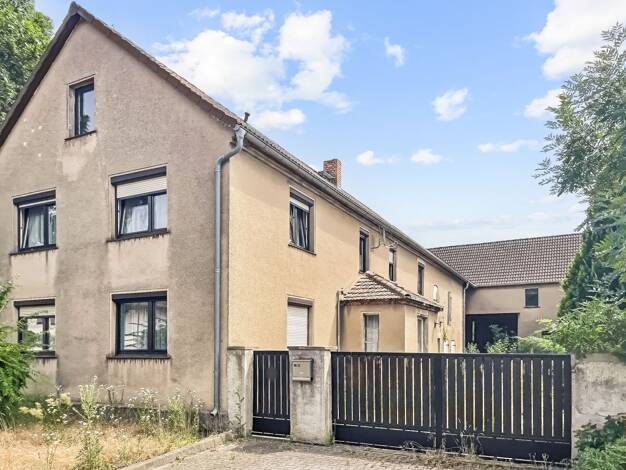 Mehrfamilienhaus zum Kauf 159.000 € 11 Zimmer 300 m² 1.200 m² Grundstück Plessa Plessa 04928