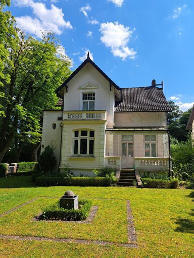 Villa zur Miete 2.520 € 8 Zimmer 180 m² 660 m² Grundstück frei ab sofort Am Aalfang Ahrensburg 22926