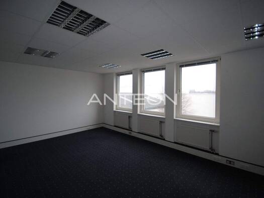 Bürofläche zur Miete 13,50 € 164 m² Bürofläche teilbar ab 164 m² Ungelsheimer Weg 14 Lichtenbroich Düsseldorf 40472