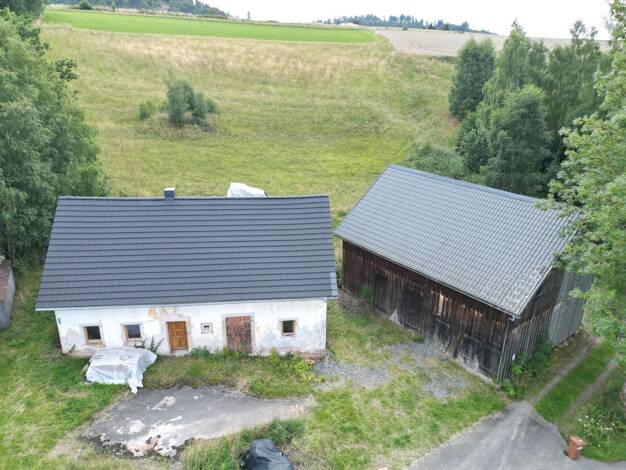 Bauernhaus zum Kauf 70.000 € 4 Zimmer 80 m² 9.211 m² Grundstück frei ab sofort Schwarzenbach a Wald Schwarzenbach a.Wald 95131