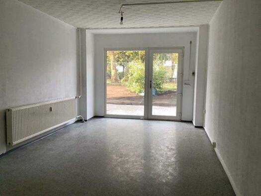 Bürofläche zur Miete provisionsfrei 185 € 1 Zimmer 26,7 m² Bürofläche Jacob-Winter-Platz 1 Prohlis-Süd Dresden 01239