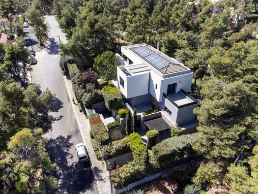 Haus zum Kauf 2.600.000 € 832 m² 1.100 m² Grundstück ??????? 14575